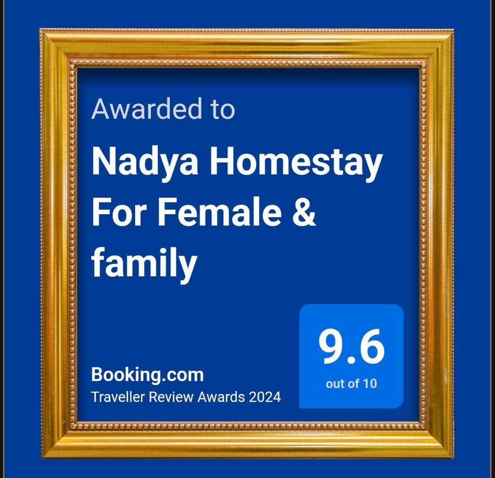 Nadya Homestay For Female & Family ชัยปุระ ภายนอก รูปภาพ