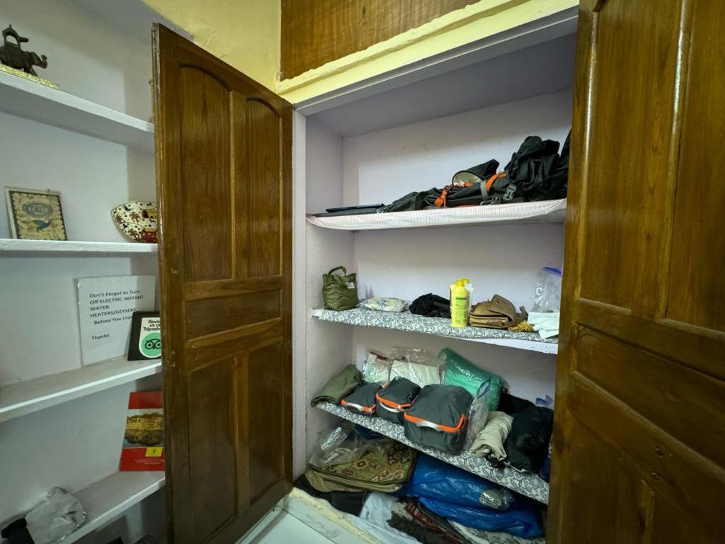 Nadya Homestay For Female & Family ชัยปุระ ภายนอก รูปภาพ