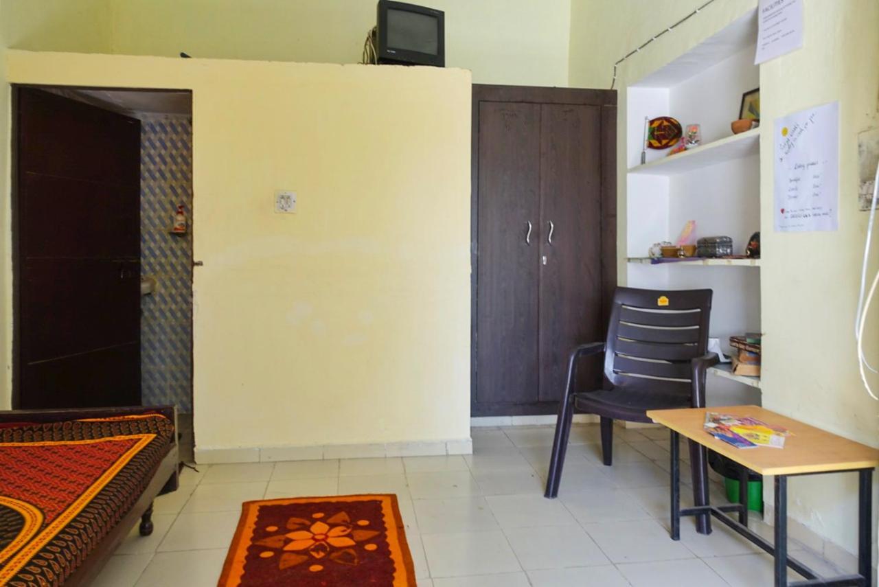 Nadya Homestay For Female & Family ชัยปุระ ภายนอก รูปภาพ