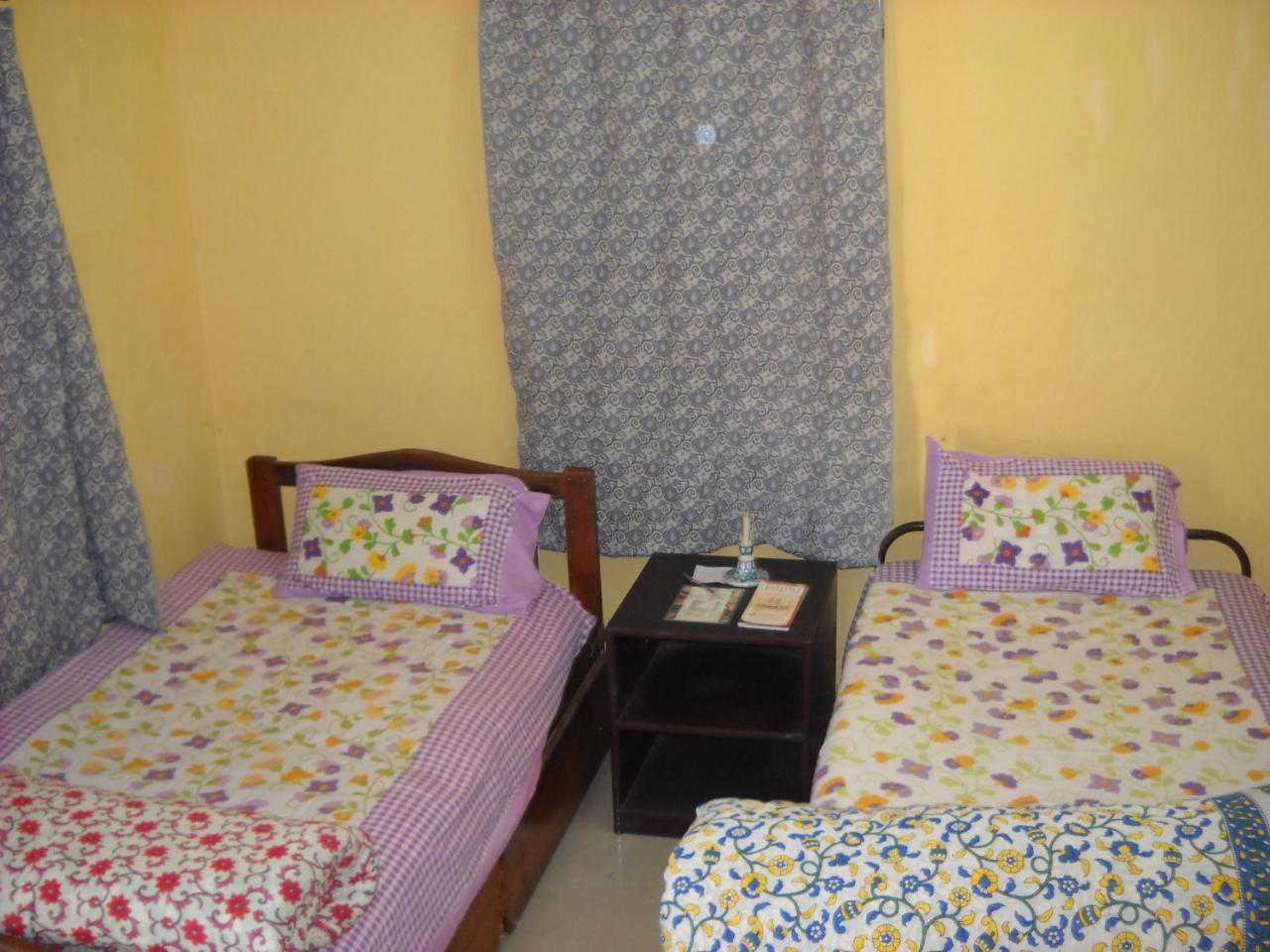 Nadya Homestay For Female & Family ชัยปุระ ภายนอก รูปภาพ