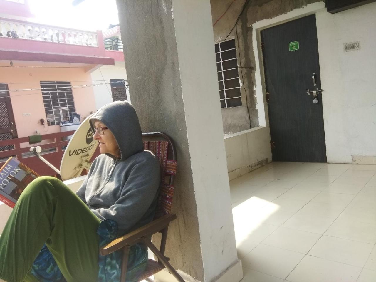 Nadya Homestay For Female & Family ชัยปุระ ภายนอก รูปภาพ