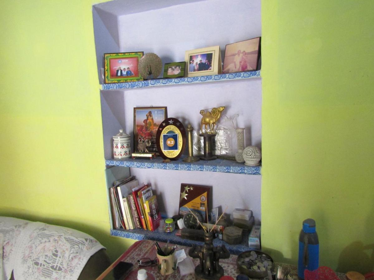 Nadya Homestay For Female & Family ชัยปุระ ภายนอก รูปภาพ