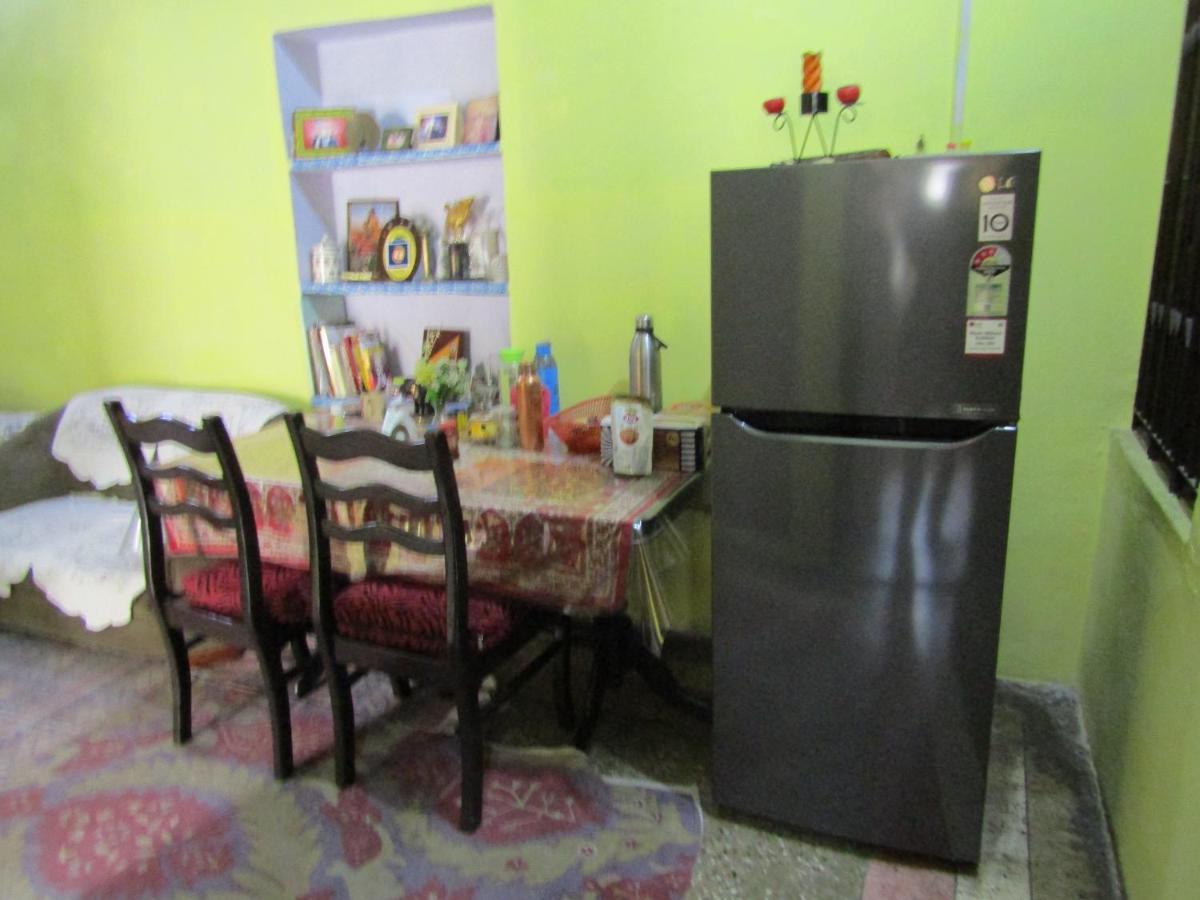 Nadya Homestay For Female & Family ชัยปุระ ภายนอก รูปภาพ